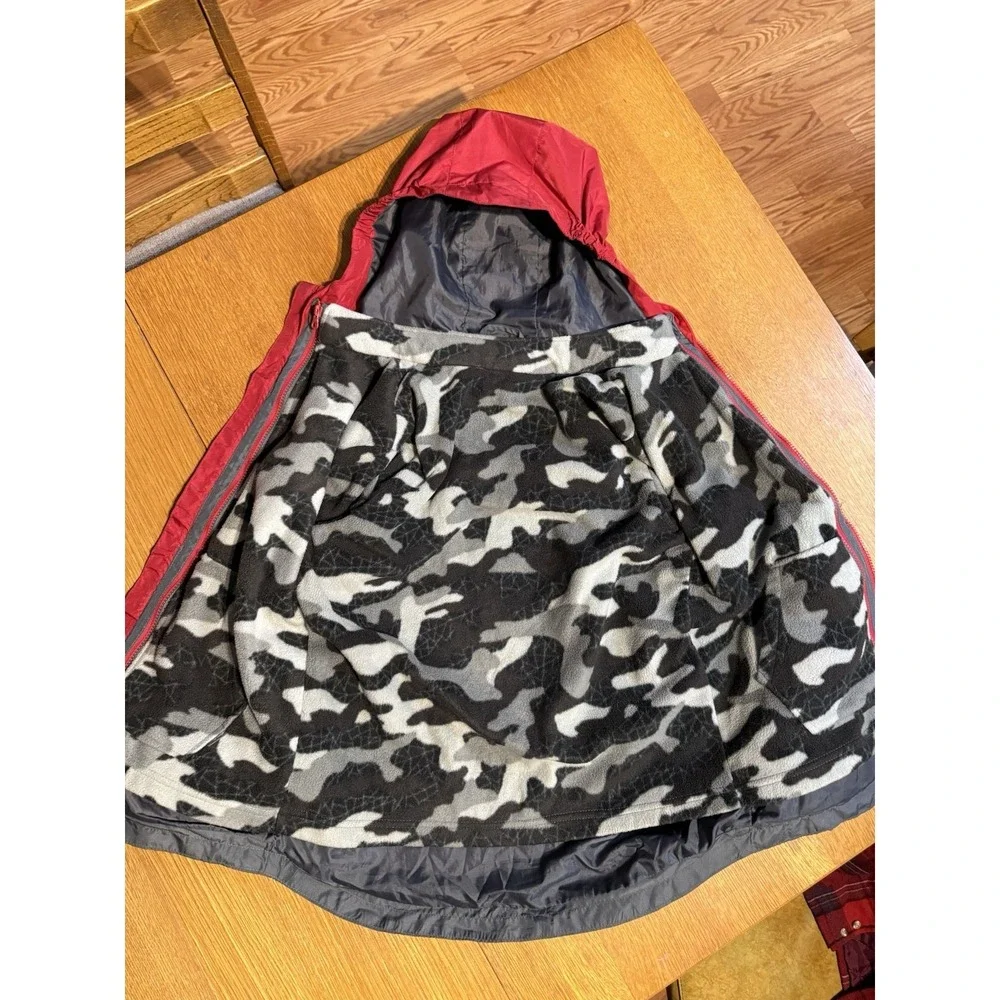 Eddie‎ Bauer Kids Hooded Waterproof 3-in-1 Jacket Red Camo Fleece Large 14/16